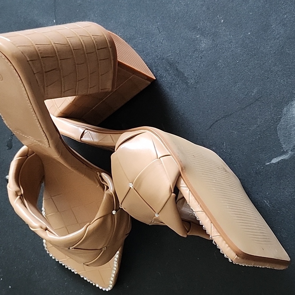 Shoes - Picture 3 of 5